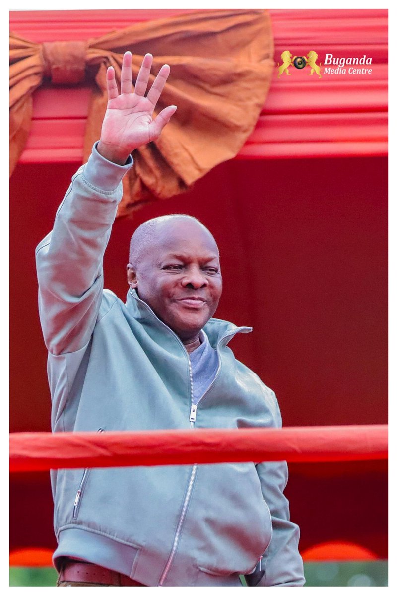ZambogoKyambogo's tweet photo. Ffe bannaNkobazambogo okuva ku Kyambogo University, Kabaka waffe Ronald Muwenda Mutebi "Tumuffa"
#Kabaka
#KabakaMutebiAt71
#KabakaWange
#KabakaBirthdayRun2026
#NkobazambogoKyambogoUniversity https://t.co/Cb0Ujy5ER7