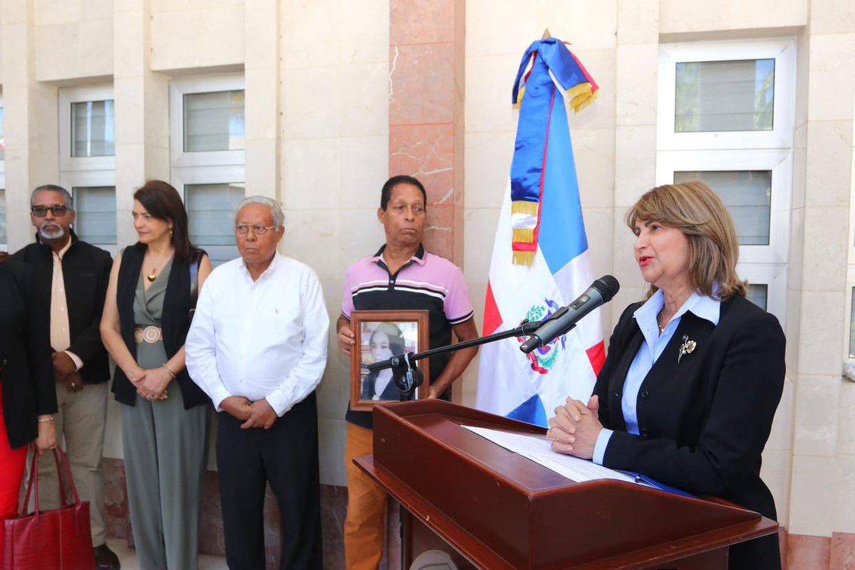 Universidad UASD tweet media