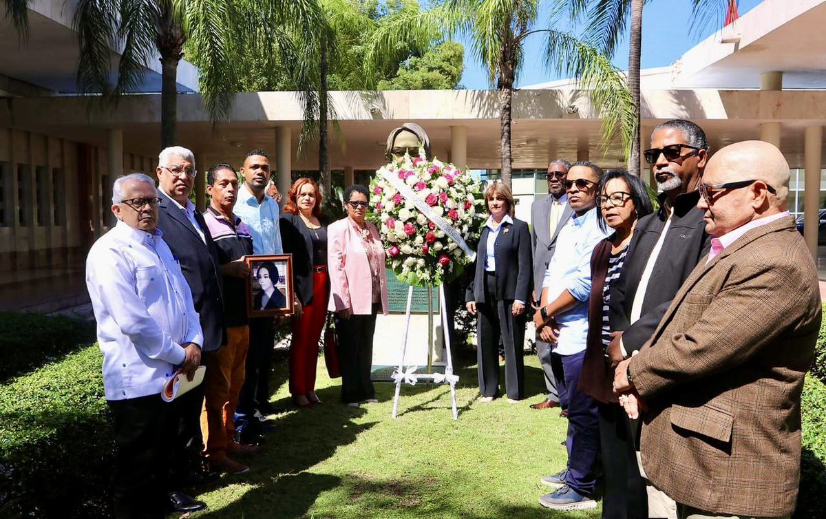 Universidad UASD tweet media