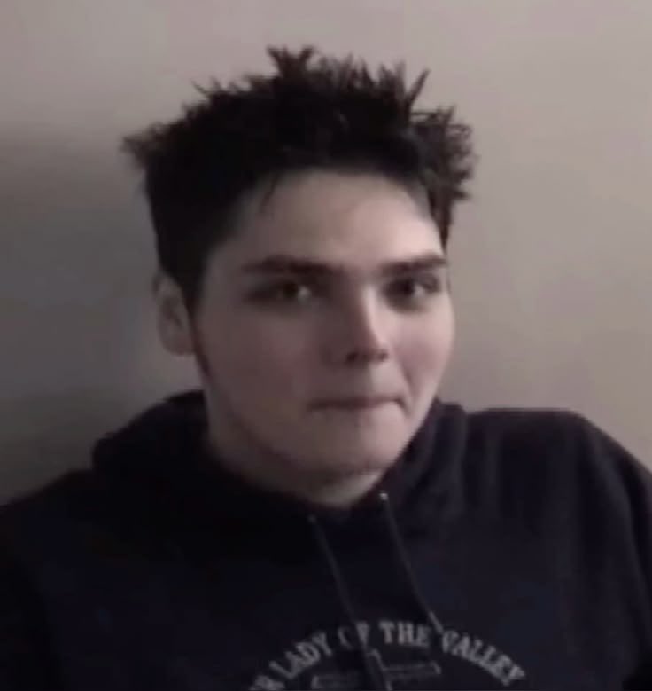 ɐlnɐd 击 tweet media