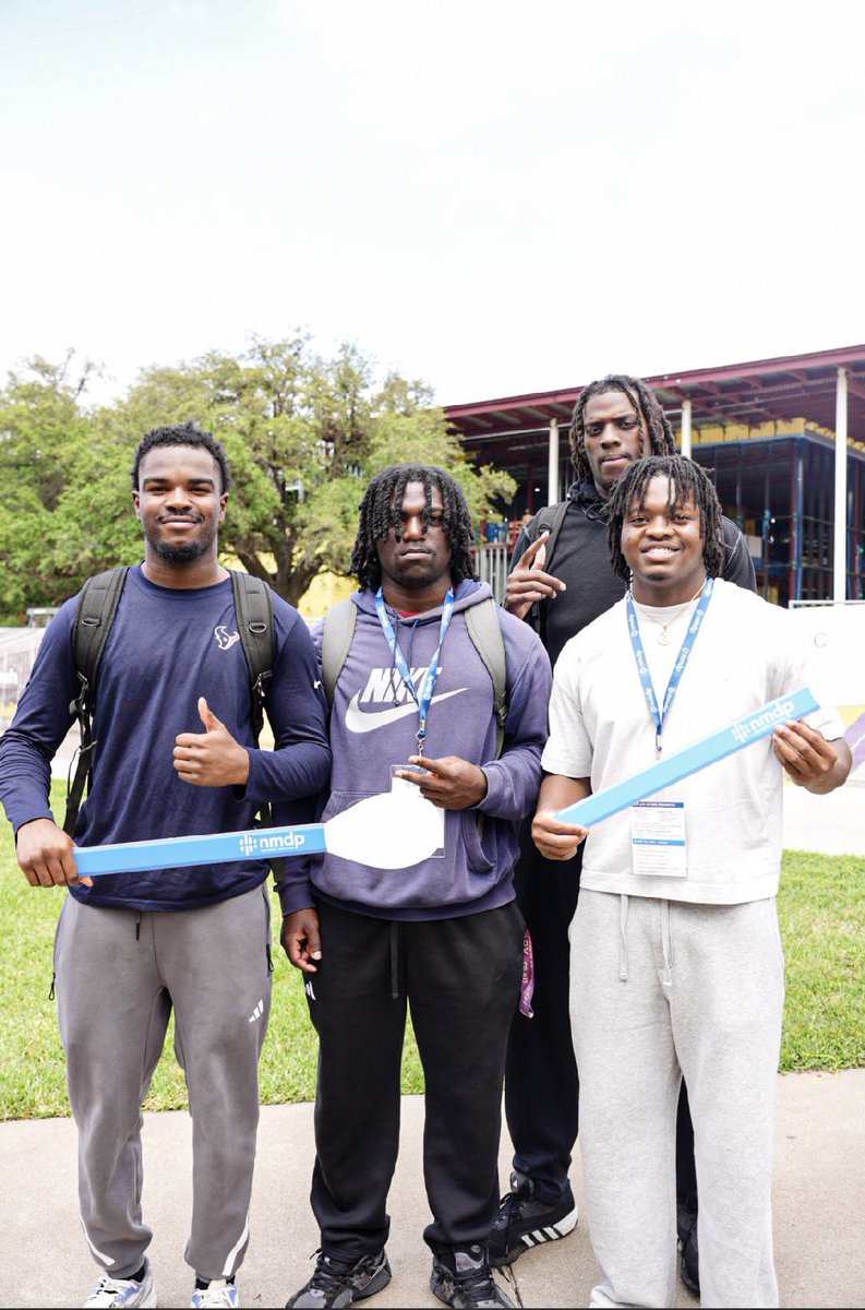 pvamufb_'s tweet photo. Today we partnered with the National Marrow Donor Program to take a simple step that could save a life. 🧬
One swab. One match. One chance to make a difference.
#BeTheMatch #SaveALife #PVAMUFOOTBALL #DOG #FTF https://t.co/R2aWXrGIPv