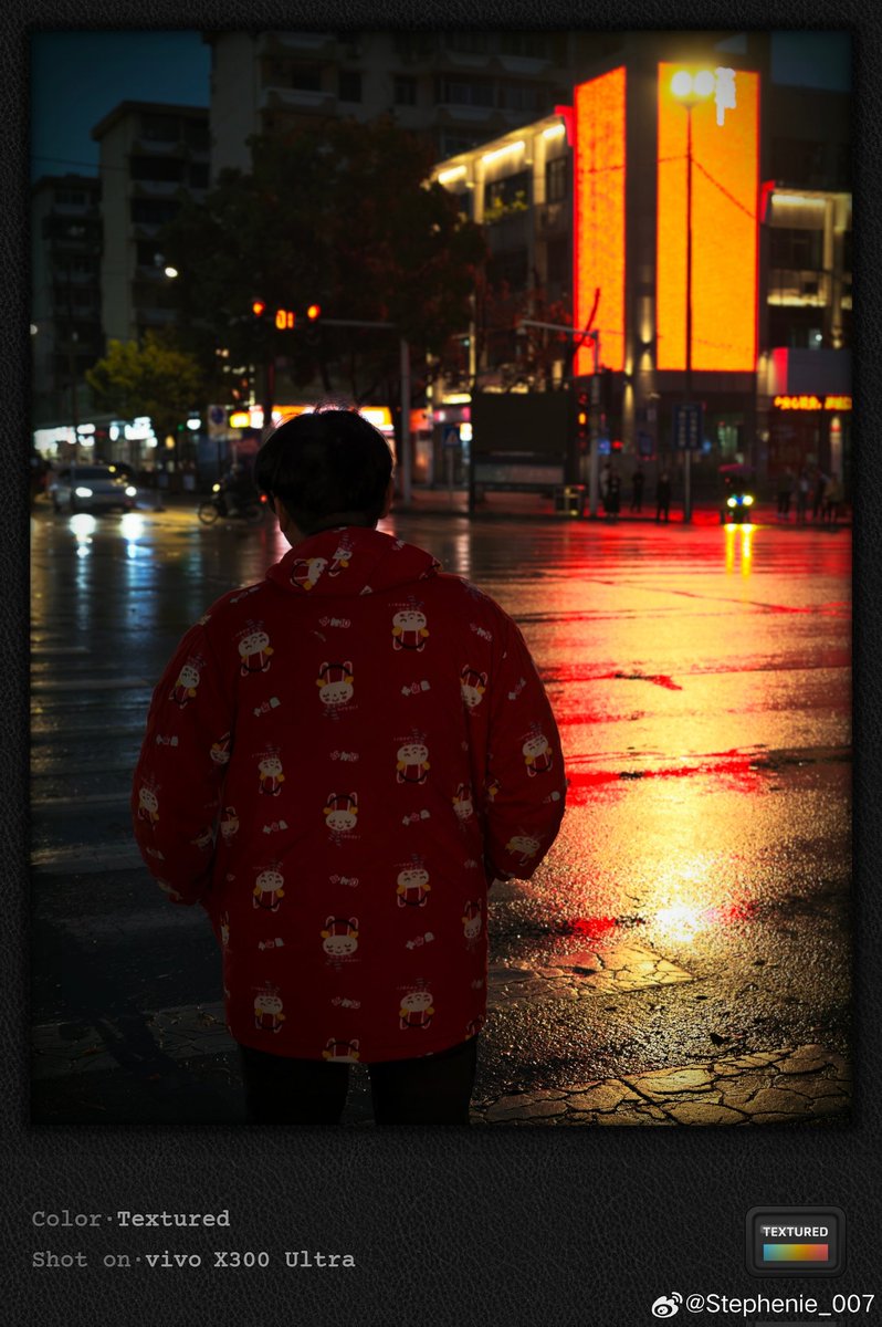 ayansonunigam's tweet image. Vivo X300 Ultra 🚨 

Camera samples 👇 Humanistic Street Photography 🤩
#vivo #vivoX300Ultra #OriginOS6