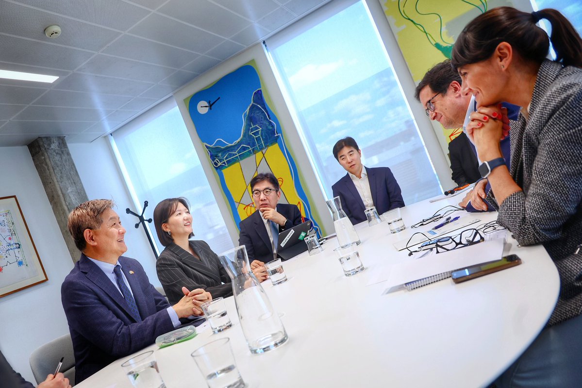 Oscar López Agueda tweet media