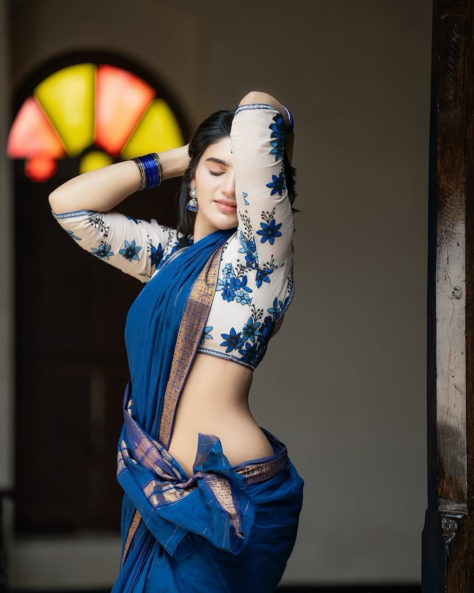 Yours Framefully tweet media