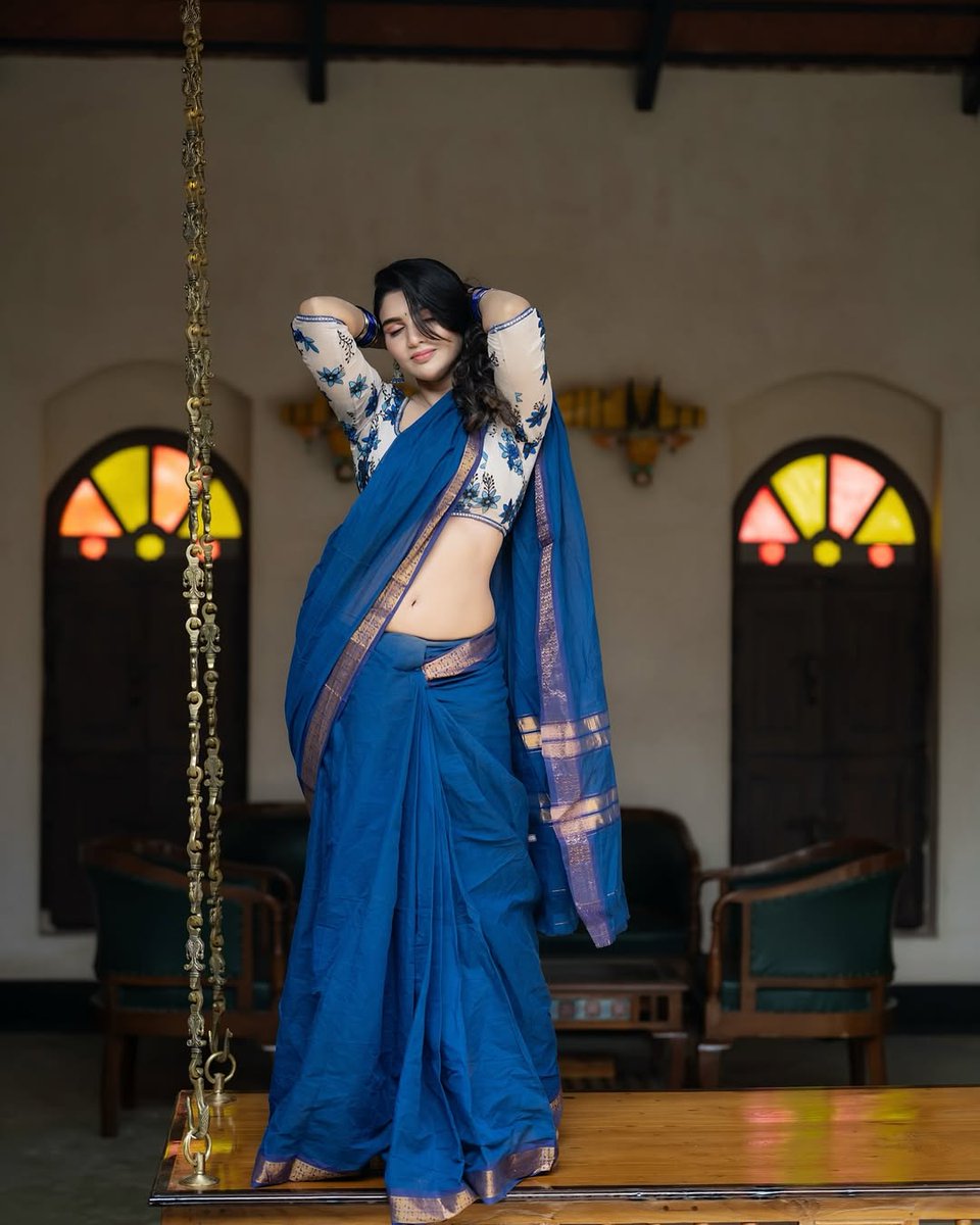 Yours Framefully tweet media