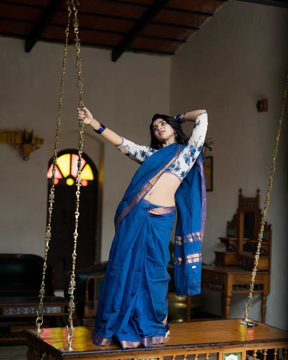 Yours Framefully tweet media