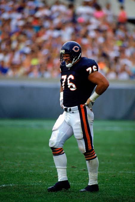 sandropacheco71's tweet image. #HallOfFamer #SteveMcMichael, a key member of the dominating defense that helped the 1985 #ChicagoBears win the #SuperBowl, has been #Diagnosed with #ChronicTraumaticEncephalopathy, the #Concussion &amp;amp; #CTE Foundation said.
#McMichael died last year at 67 after a five-year battle