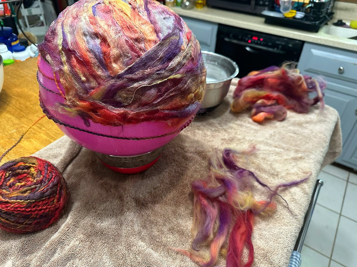 Uppity Hobbit: Maker of Things tweet media