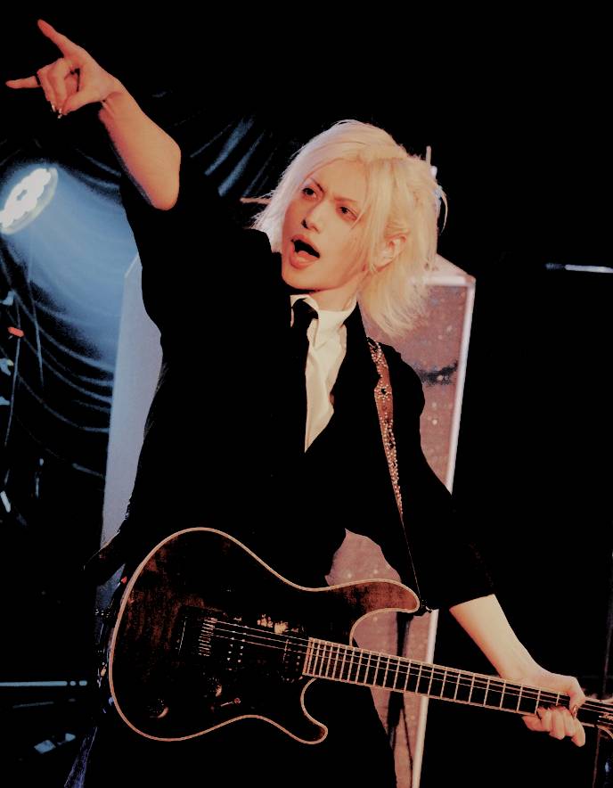 ᅟᅟᅟᅟᅟ 𝓚azehaya。 tweet media