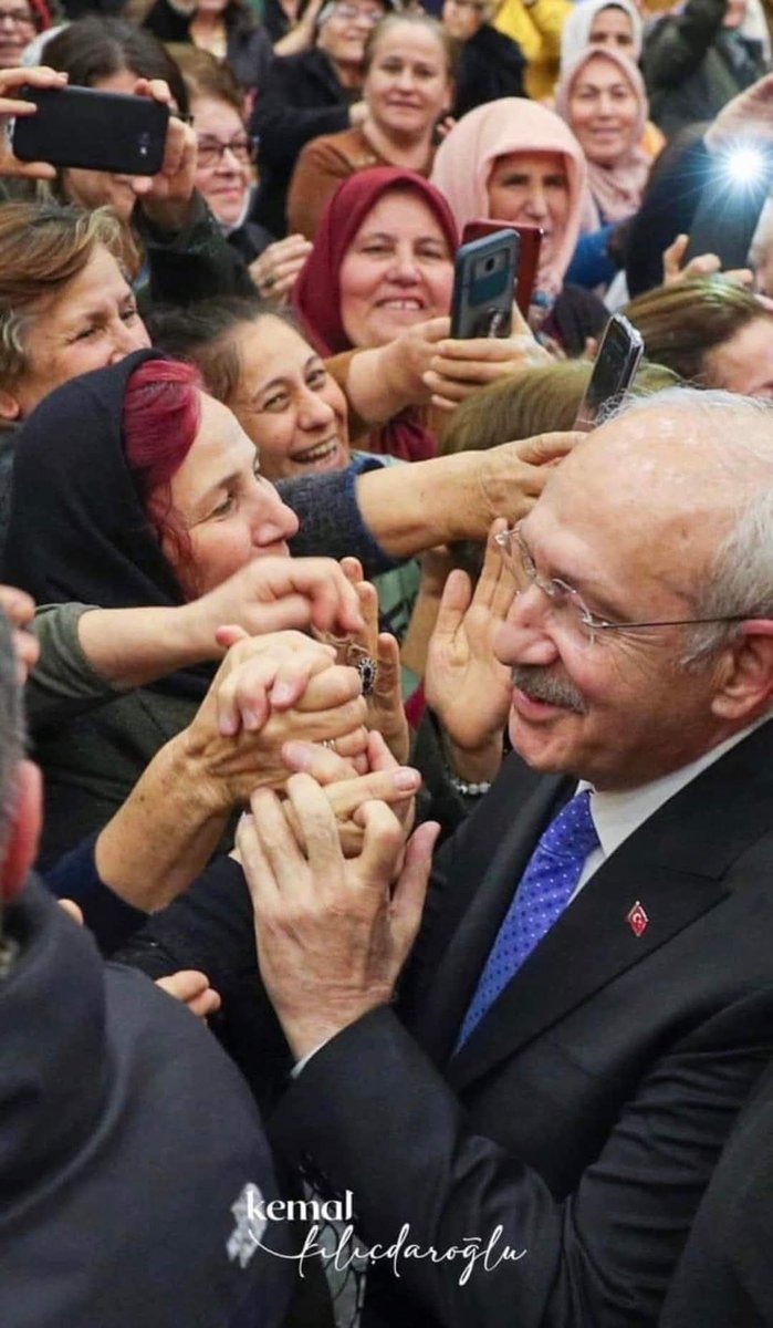 Özge Ulusoy tweet media