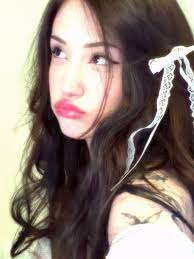 Leigha_Sapienti's tweet image. Twitch Streamer Asmongold discusses and criticizes how Twitch streamer Leia is framing her allegations against Sykkuno. 

Asmongold states, "It's very weird that she's (Leia) framing her own like her own supposed moral guideline as an implication that he did something wrong."