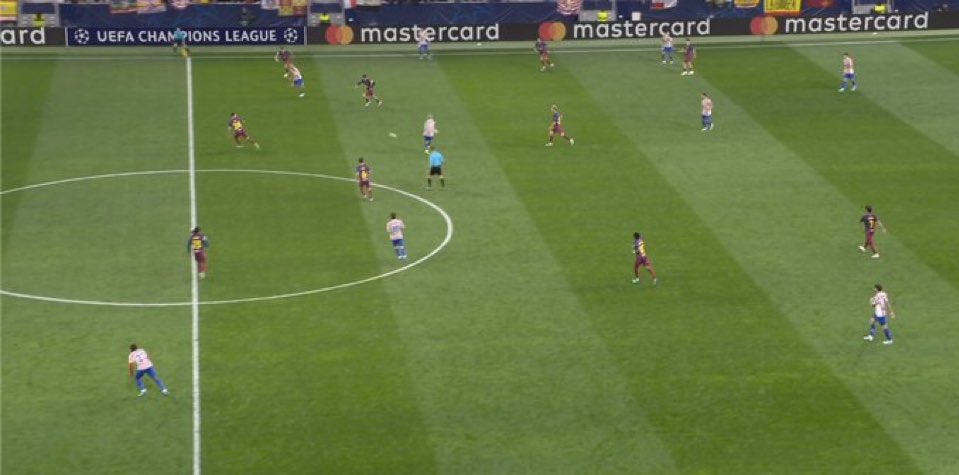 Vibes Foot tweet media