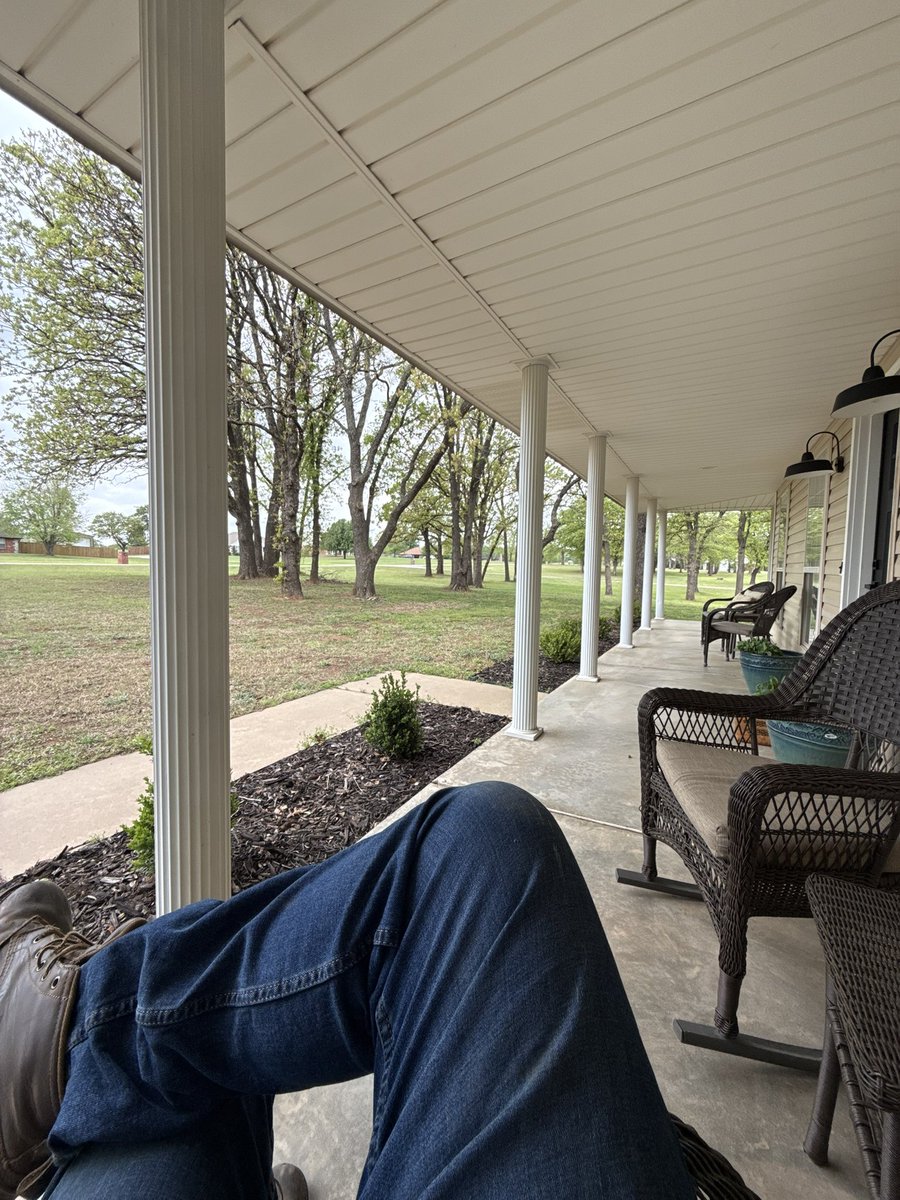 Lookmomnohands! tweet media