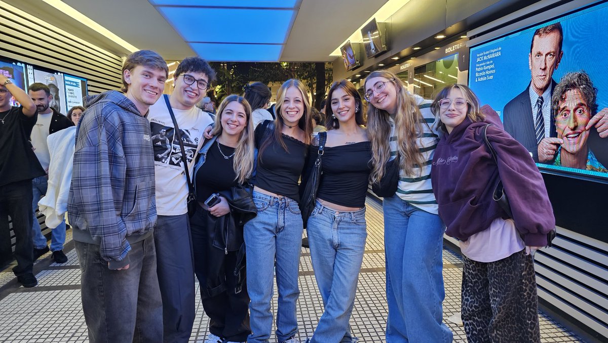 Los quiero mucho #sefuelarga <a href="/LuzuComunidad/">LUZU TV</a> <a href="/sefuelarga_/">SE FUE LARGA</a>