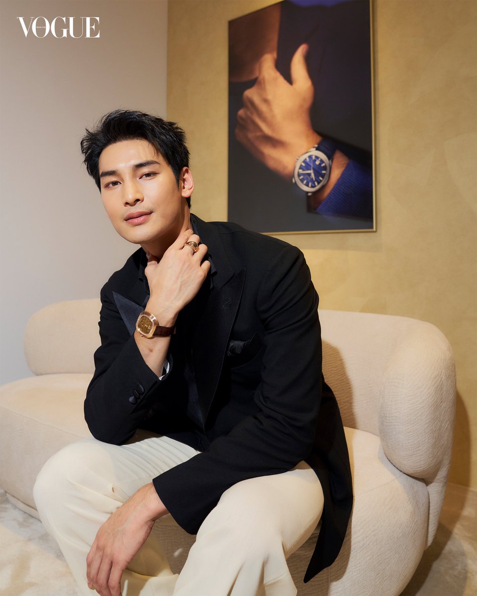 Vogue Thailand tweet media