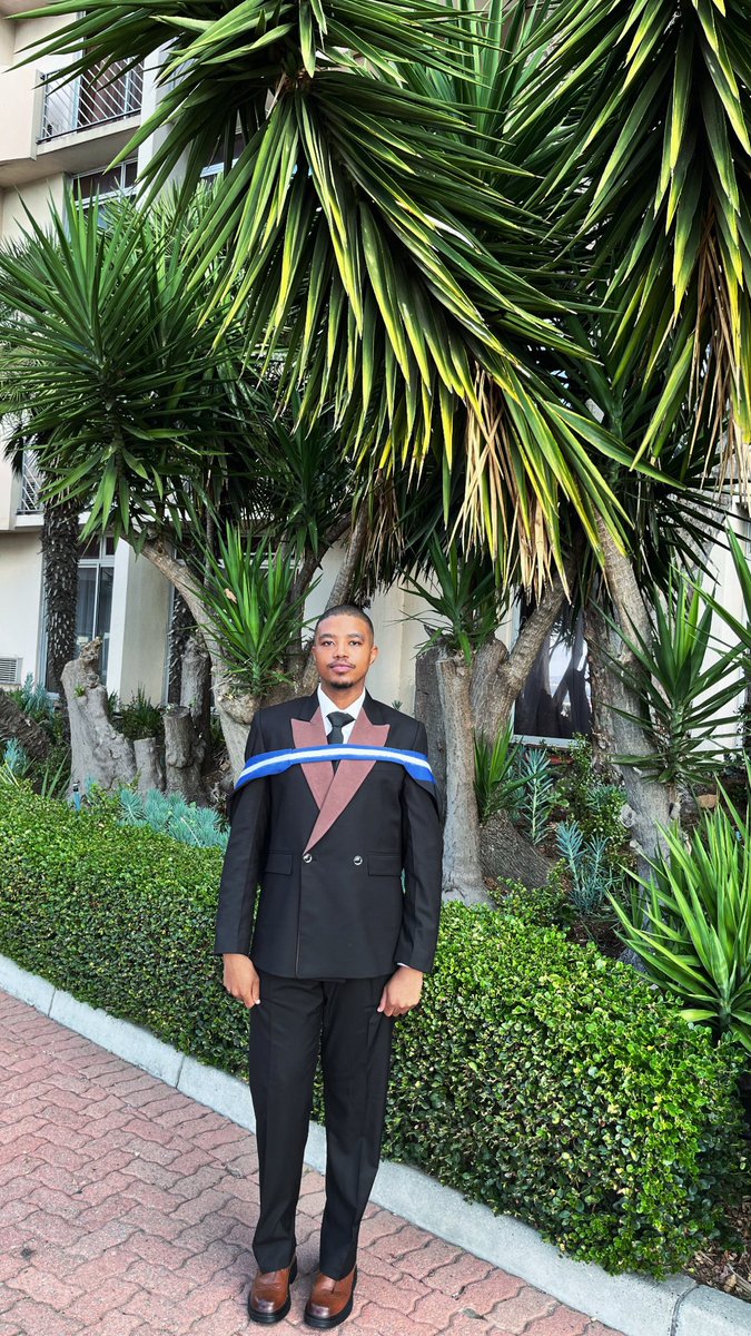 Sihle Dhlamini tweet media