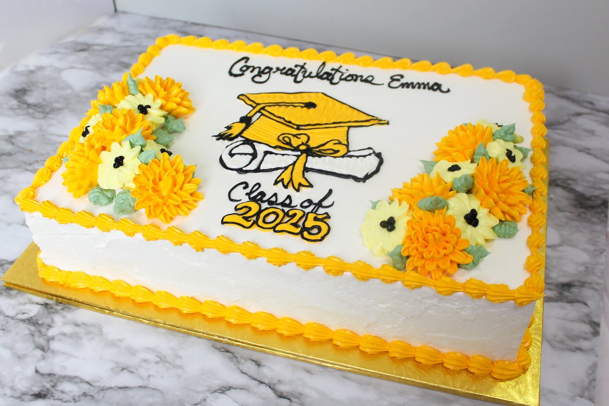 pastries51's tweet image. Let's celebrate the class of 2026! 🎓

Graduation season is basically already here, and with that comes planning the graduation parties. Order your graduation cakes, cookies, and more, by calling us at (412) 653-2236.

#graduation #classof2026 #bakery #pittsburgh