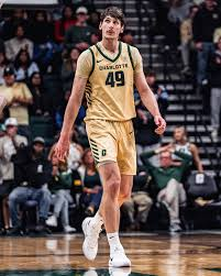 Uncle Pen tweet media