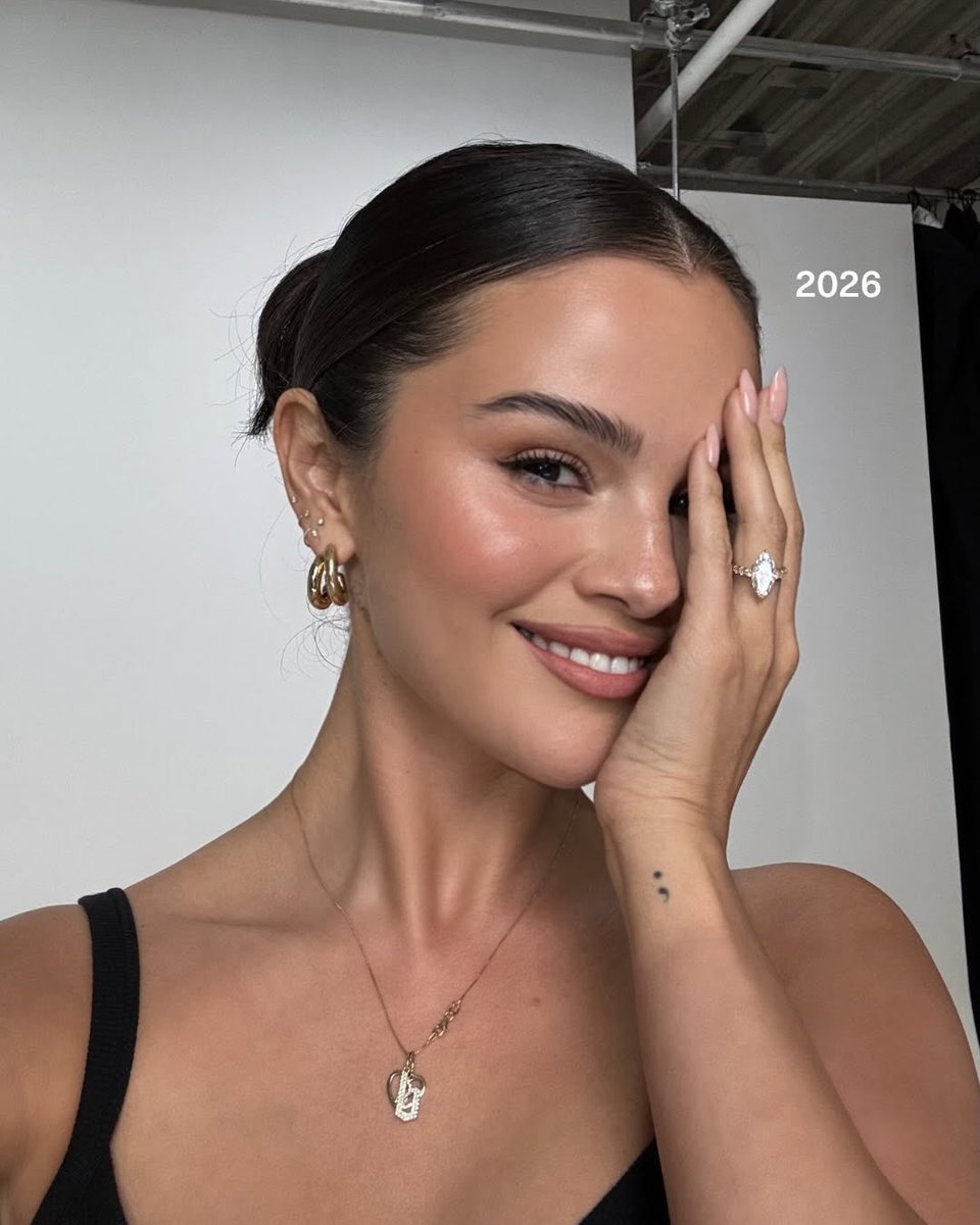 lizzie ♡⸝⸝🪐⋆ tweet media