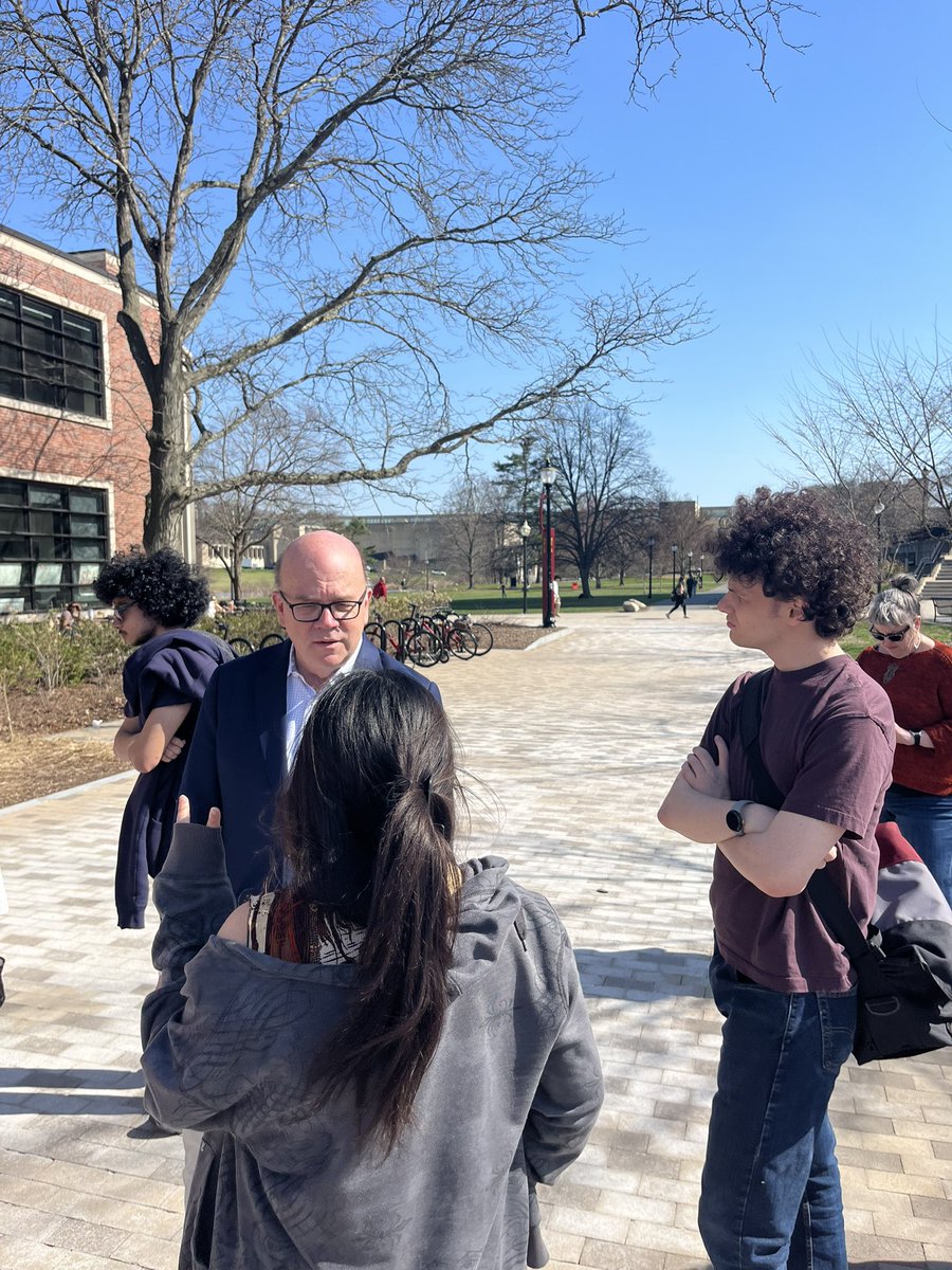 Jim McGovern tweet media