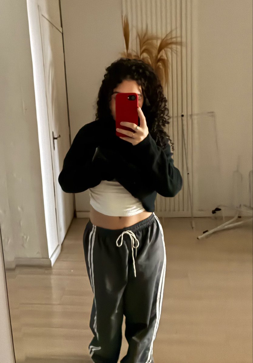 aninha| sevEN- vai ver o bangtan𓆝 𓆟 𓆞 𓆝 𓆟 tweet media