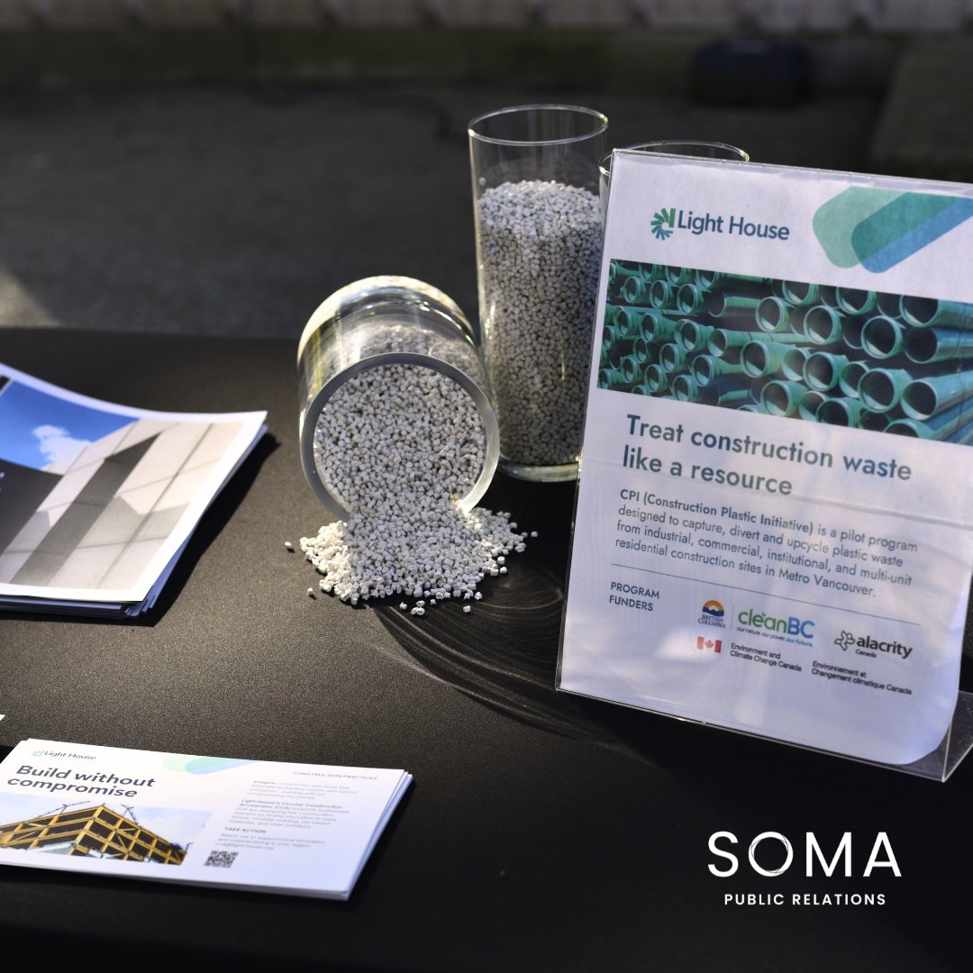 SomaPublic's tweet image. Turning construction waste into innovation ♻️

Light House, Infina &amp;amp; Plascon hosted a live CPI pilot in Delta—transforming recovered plastics into InfinaNet components and cutting non-structural concrete use by up to 30%.

Proud to support with PR + media outreach!

#PRstrategy