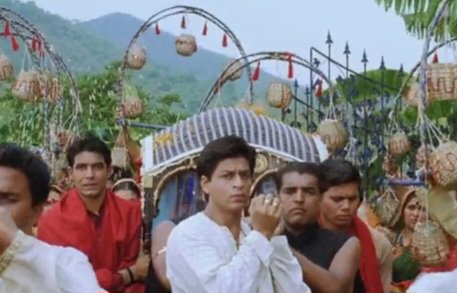 evidokiyah's tweet photo. devdas, 2002 | photos are mine :) | #aishwaryarai #shahrukhkhan #bollywood #devdas https://t.co/9eDPF5ubLD