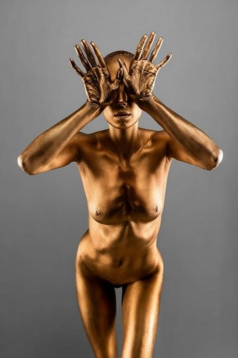 Statufied tweet media
