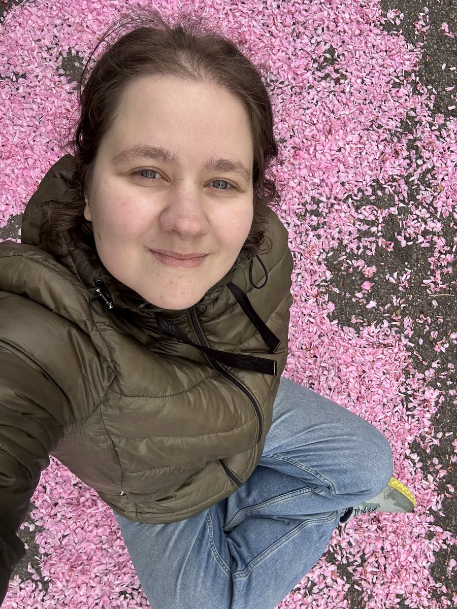 Суд Центрального района г. Минска tweet media