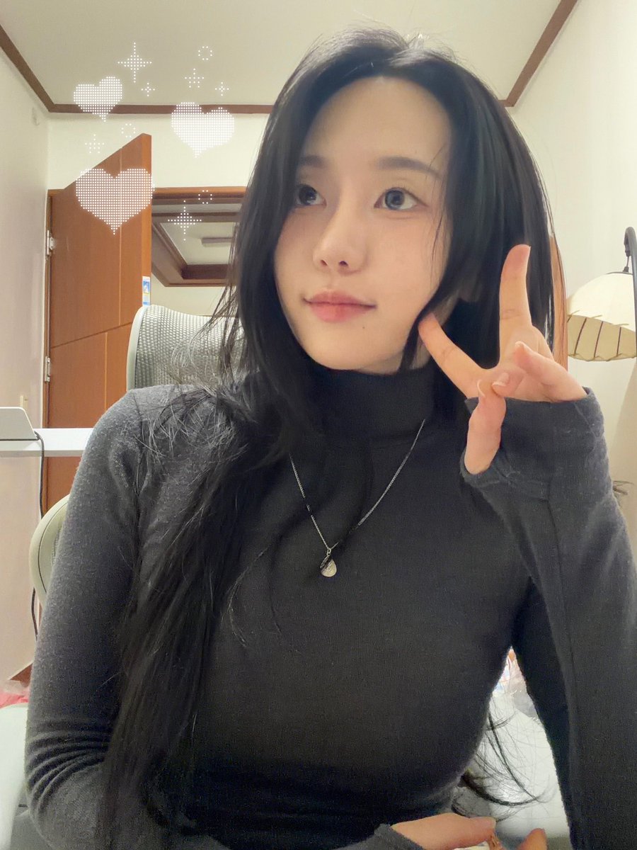 Silly Silky tweet media