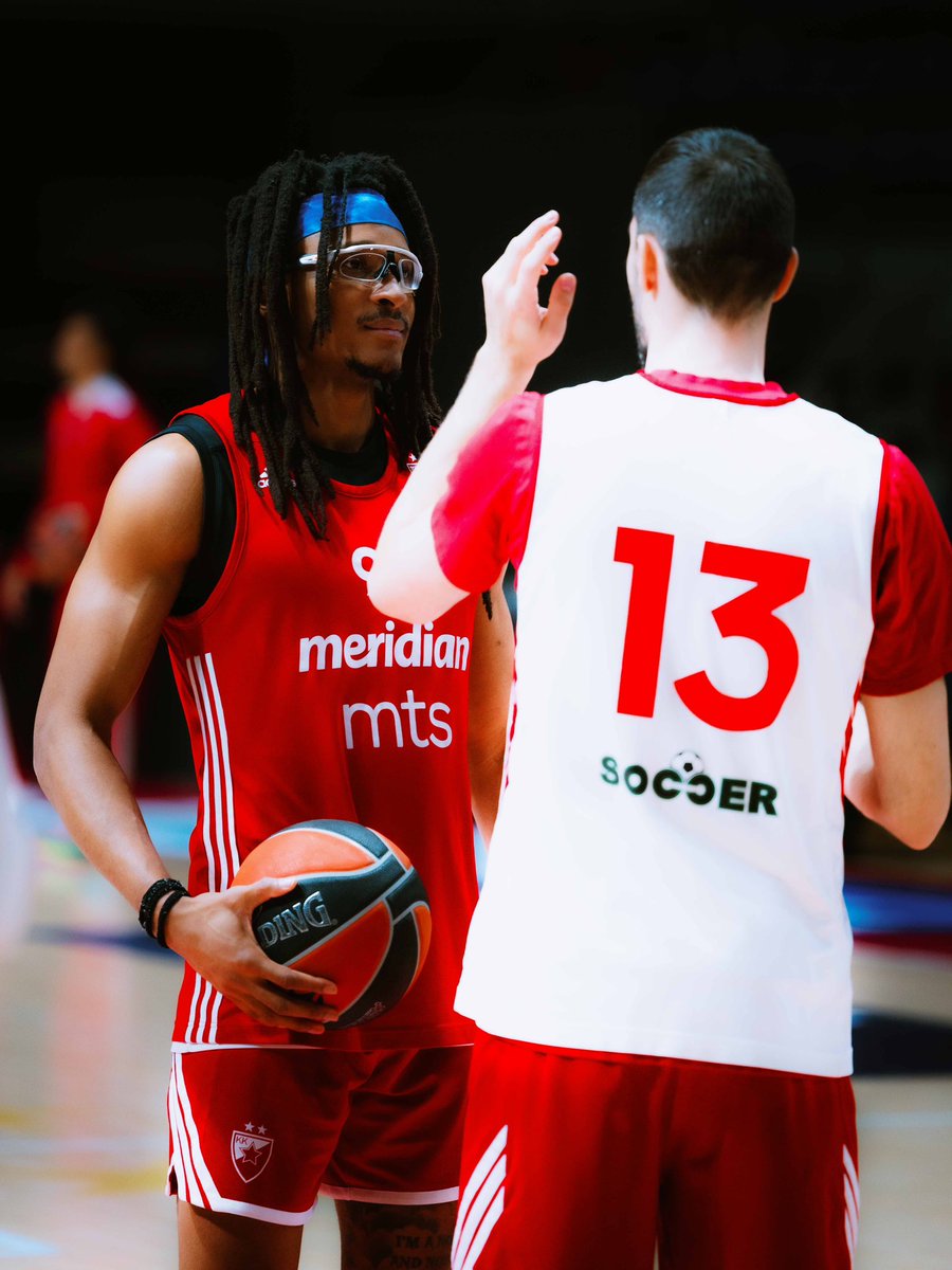 kkcrvenazvezda's tweet image. It’s time to step onto the field. 🏀

 #kkcz #WeAreTheTeam