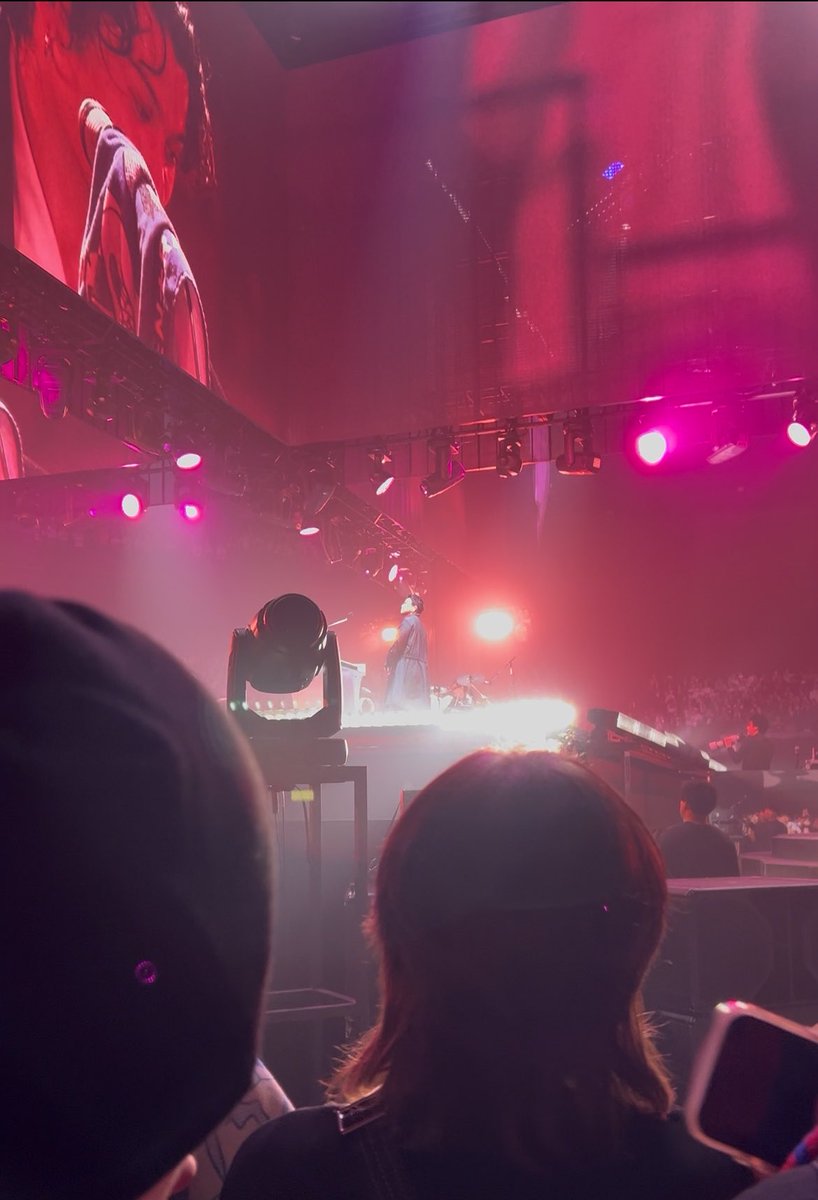 gnu_ming's tweet photo. 井口さん近かった☺️
 #KingGnuCENTRALTour2026 https://t.co/zw8ThvsCos