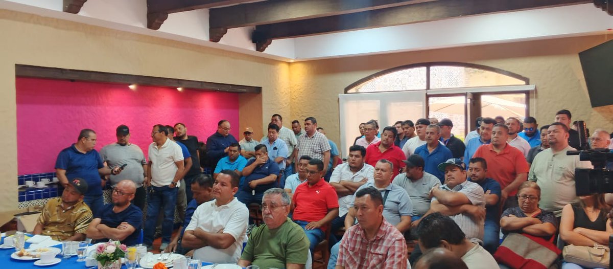 Mesa Nacional De Transporte tweet media