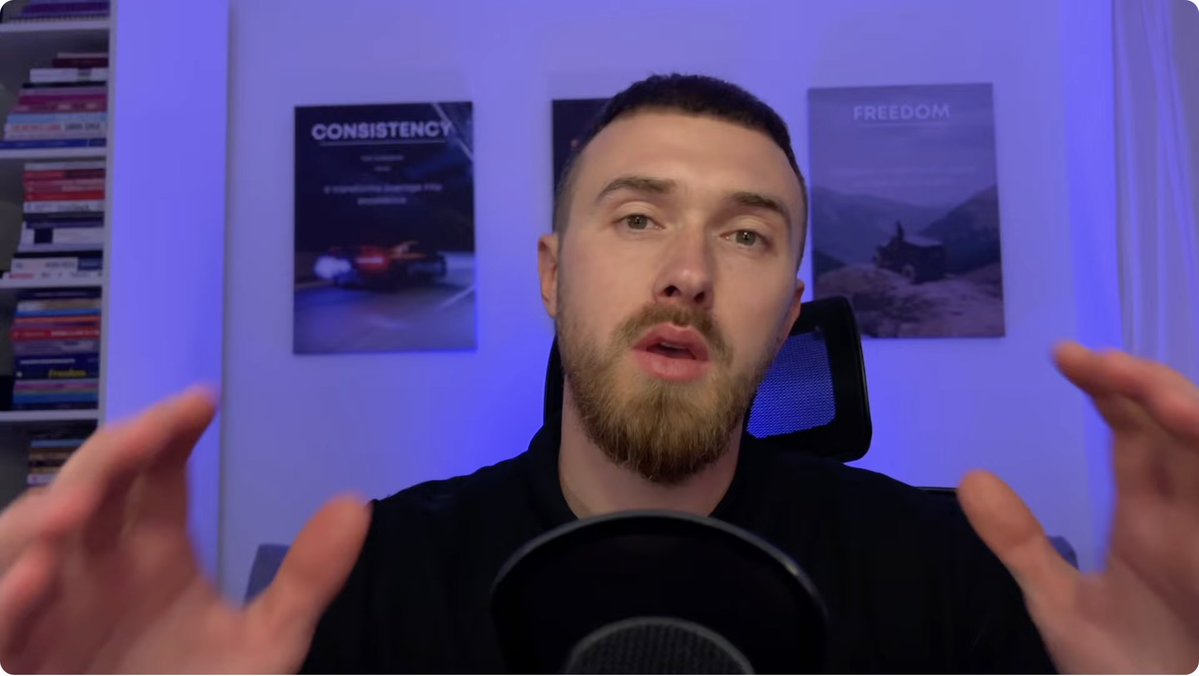 alecsandrull's tweet image. i told my team i was going to give this away for free. 

they said absolutely not. so naturally i'm posting it anyway.

full video. real time. my team building ecom product pages with AI in minutes. the same process behind $172M+ in sales across all our PagePilot users.

not a