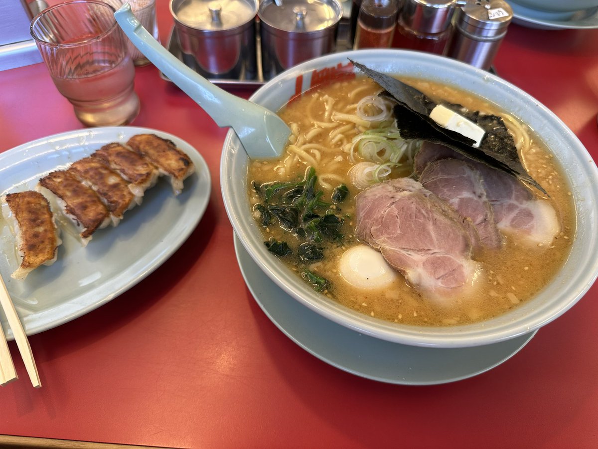 Z330352's tweet photo. あと山岡家行きました
特製味噌と餃子やっぱ最高よ https://t.co/F6r1Bof2xi