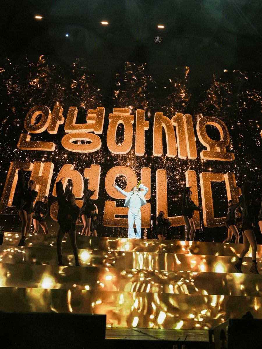 miss mew tweet media