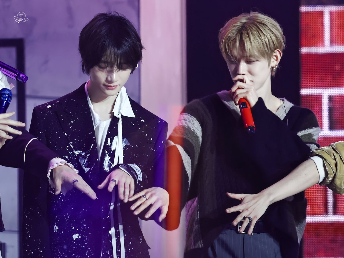 yybamzzz's tweet photo. 260413 쇼케이스
🧸🦊

#쭈뀨미즈
#연준 #YEONJUN #범규 #BEOMGYU
#TOMORROW_X_TOGETHER https://t.co/PoxGJRXIyQ
