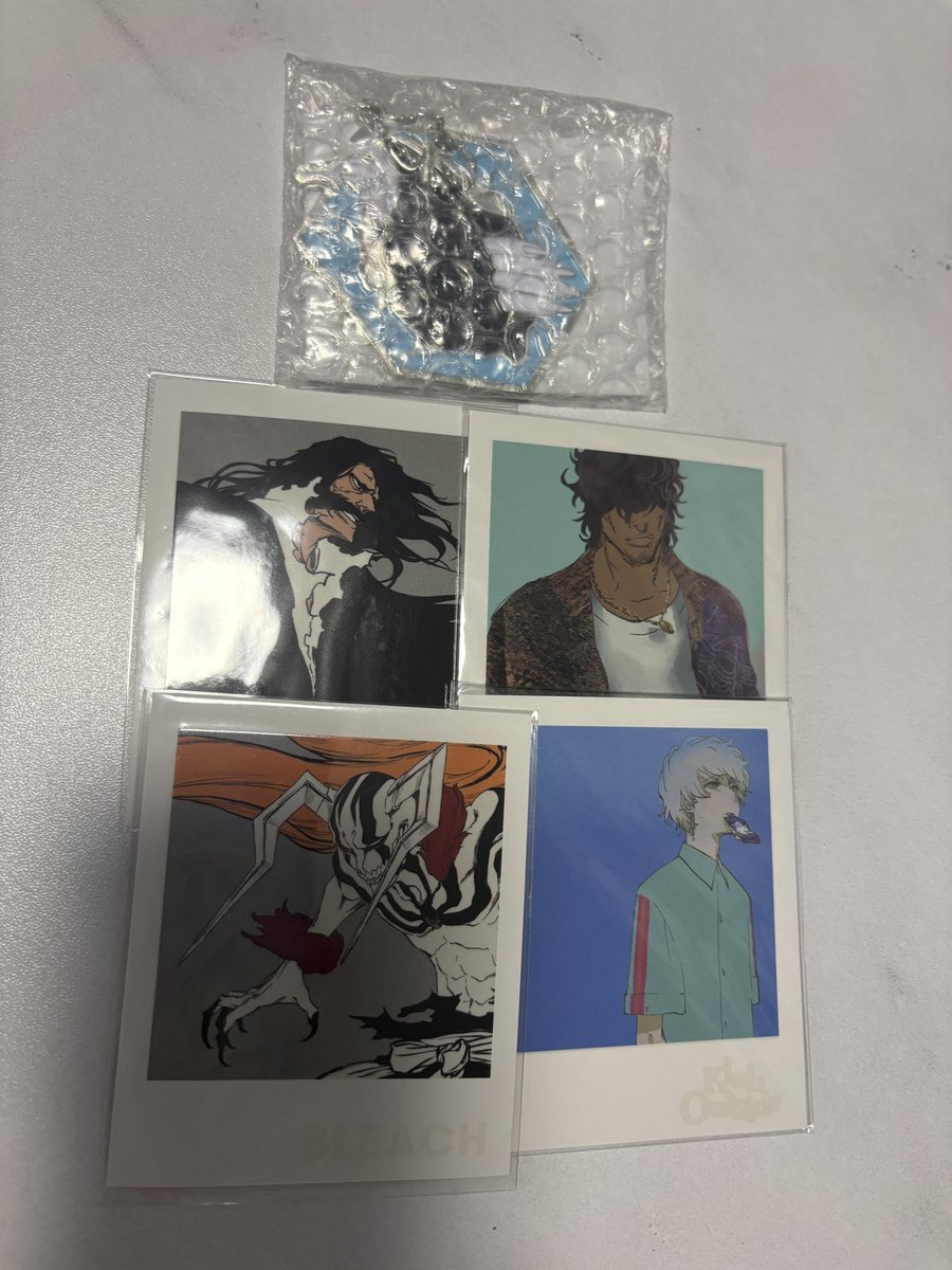 シオン tweet media