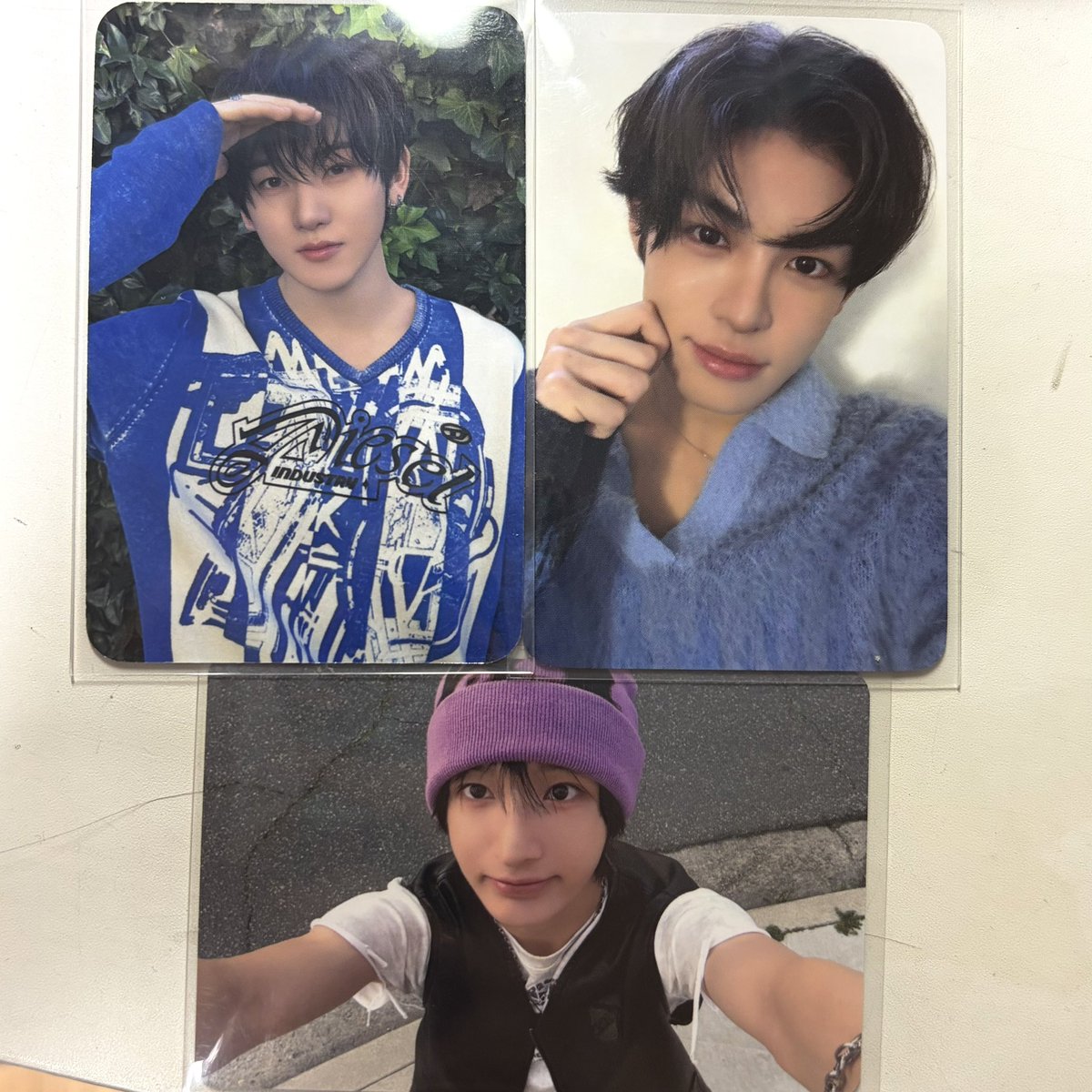 ryoxnx's tweet photo. 무신사 팝업 럭드 계훈 동화
같은 버전 동현이로 교환구해요!!

킥플립 포카 분철 교환 https://t.co/e8aQVwN0UK