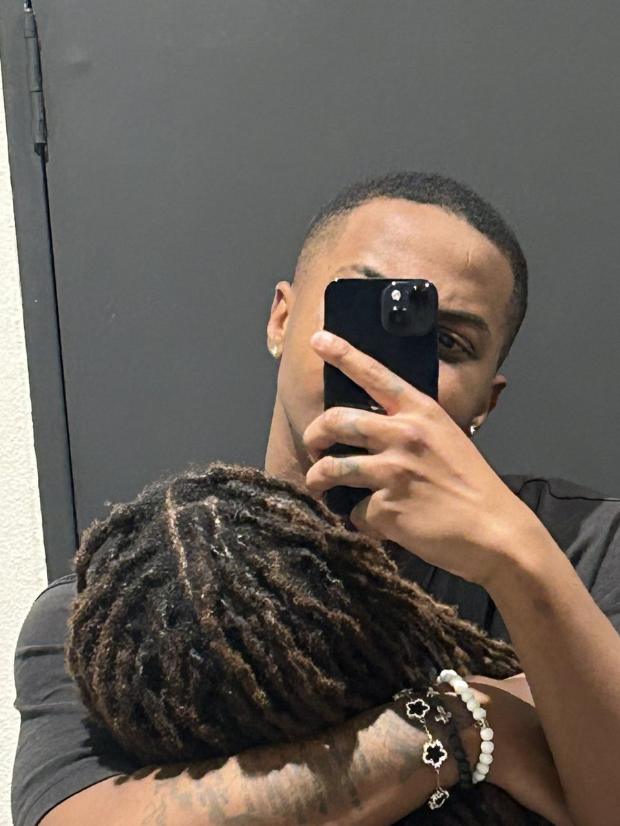 𝙣𝙖𝙡𝙤 tweet media