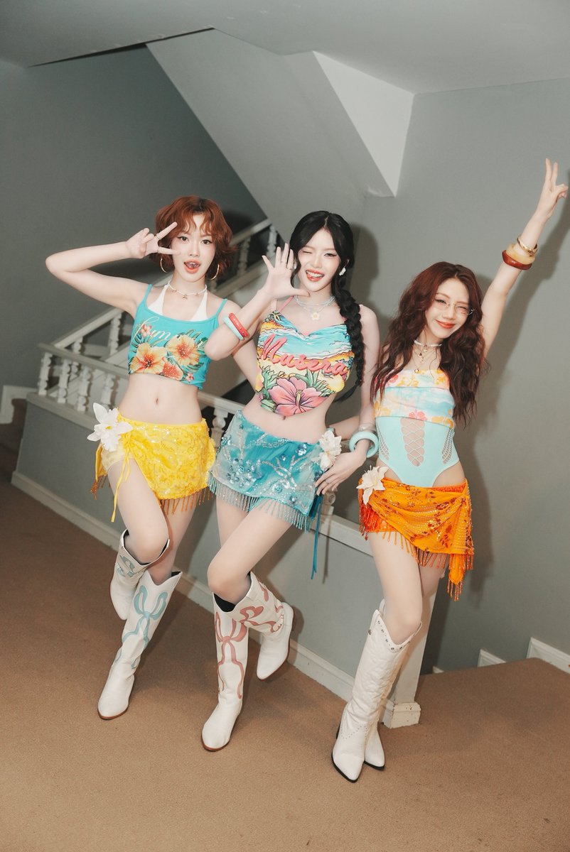 PIXXIEofficial_'s tweet image. ⊹˚🌺 ⋆ જ ꒰ ʚ 𝗣𝗶𝗫𝗫𝗶𝗘 ɞ ꒱ જ ⋆˚⊹💜 ͡꒱

#PiXXiE 
#XFESTIVAL2026xPiXXiE
#XFESTIVAL #XFESTIVAL2026
#PEPSIpresentsXFESTIVAL2026