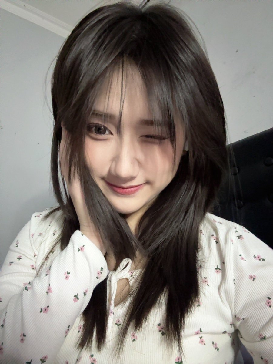 Cathleen Nixie tweet media