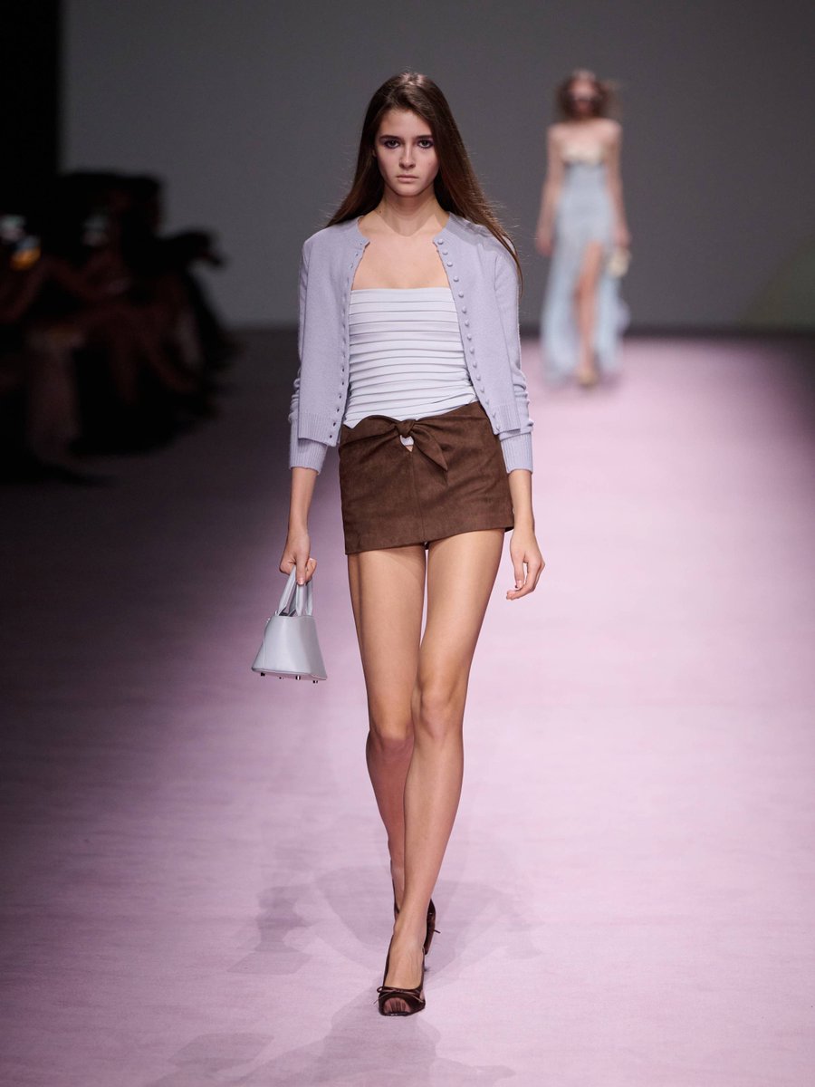 cherrymartinis tweet media