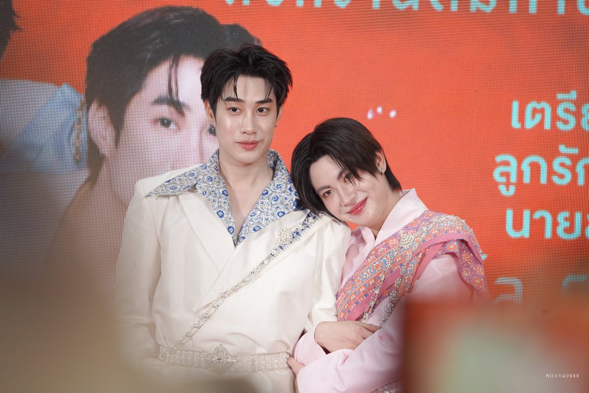 มกว tweet media