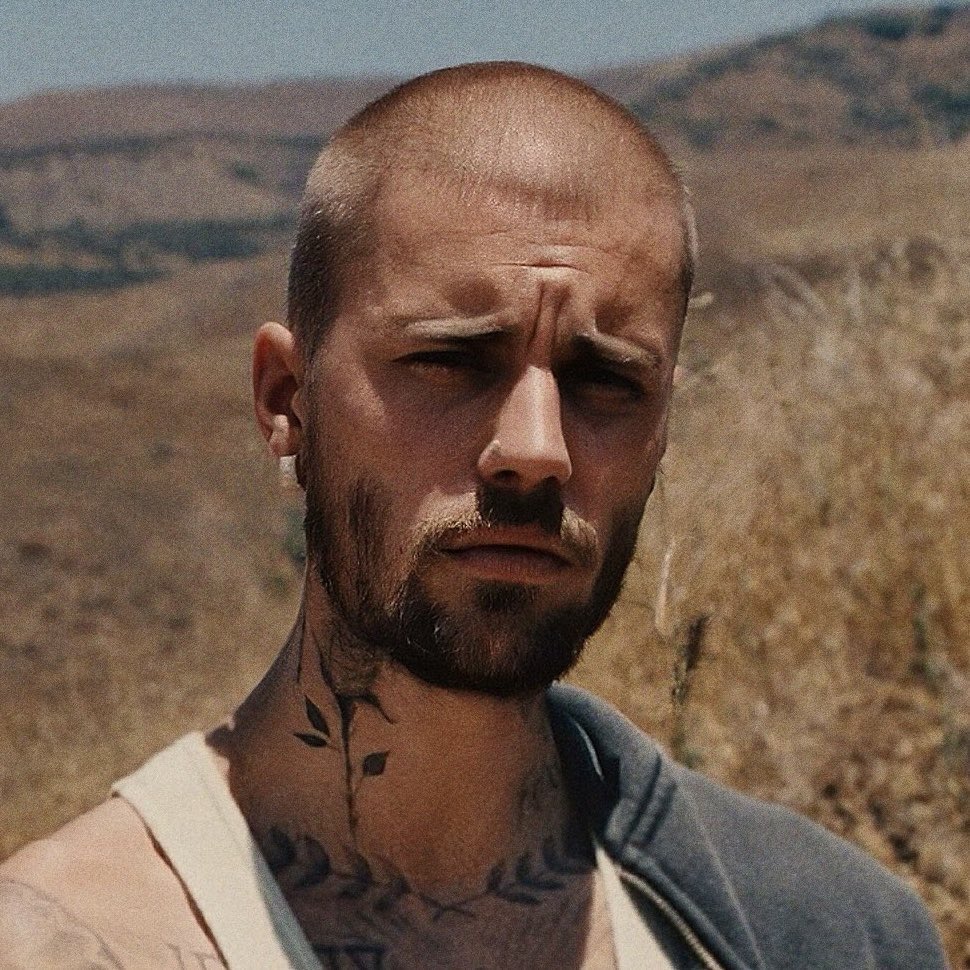 Pop Crave tweet media