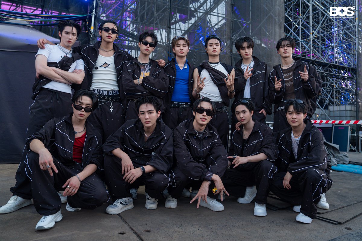 BUS_SONRAY's tweet image. ขอบคุณ @K2Ofestival ที่ชวนพวกเรามาร่วมเป็นส่วนหนึ่งในงาน K2O Songkran Music Festival ครั้งนี้นะครับ 🙏🏼💦ดีใจมากที่ได้สนุกไปพร้อมกับแฟน ๆ ทุกคน หวังว่าจะได้เจอกันอีกนะครับ!

#BUSxK2O 
#K2O #K2O2026
#BUSbecauseofyouishine