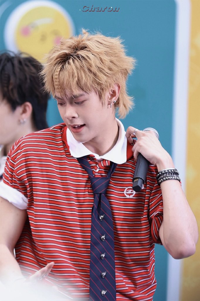 Charon (@beur_charon) / Posts / X