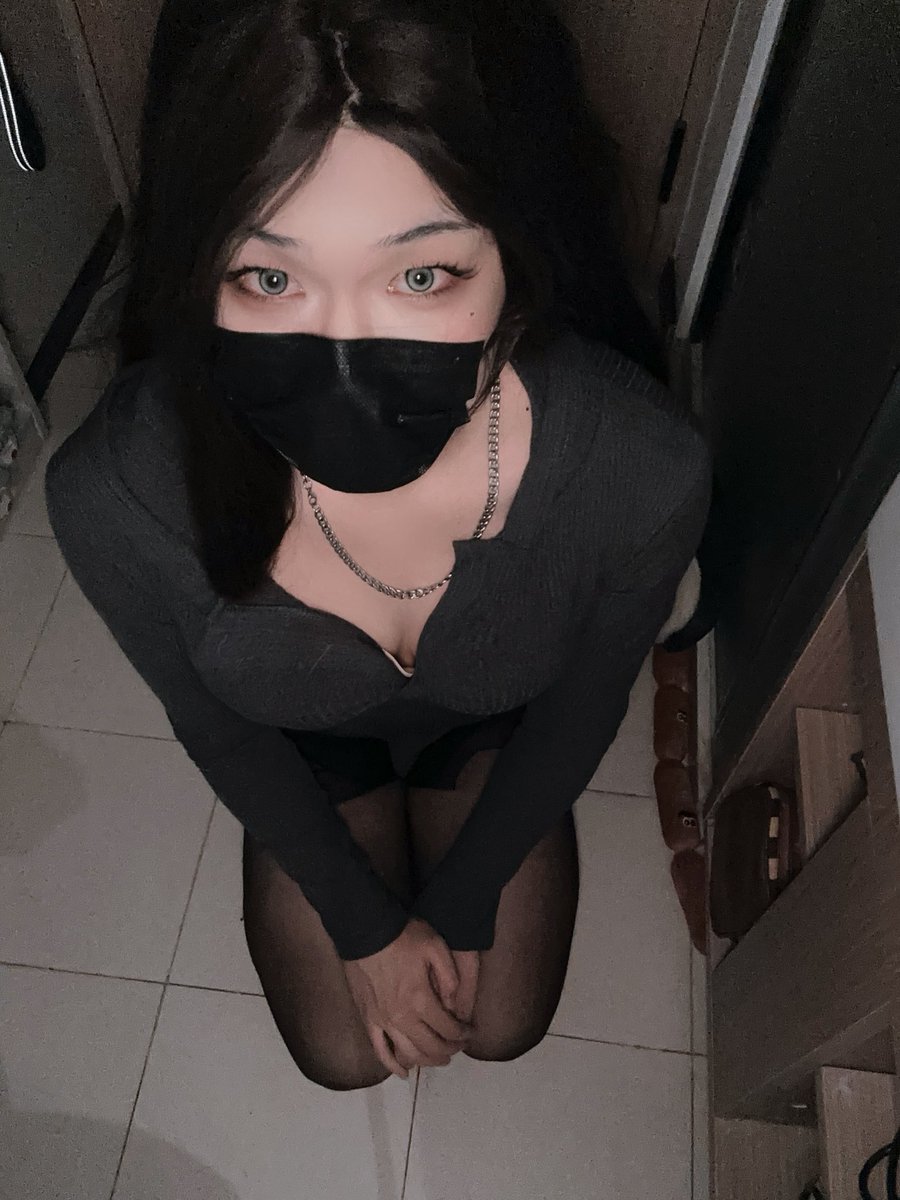 柒月 tweet media
