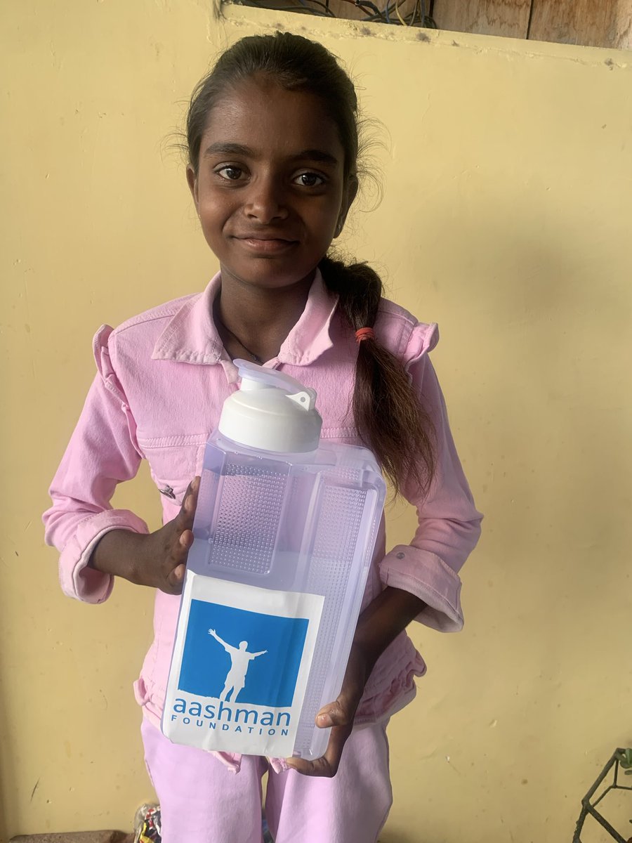 Every child, no matter where they live, deserves the fundamental right to clean and safe water. 💧
#aashmanfoundation