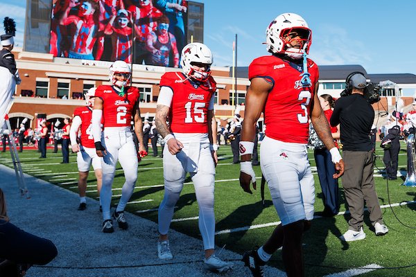 LibertyTix's tweet photo. Coming to the @LibertyFootball Spring Showcase on April 18? Schedule a time to meet with one of our staff members to view what seats you could sit in this Fall!

https://t.co/64WWsJcJYd https://t.co/V7hTUvWOPB
